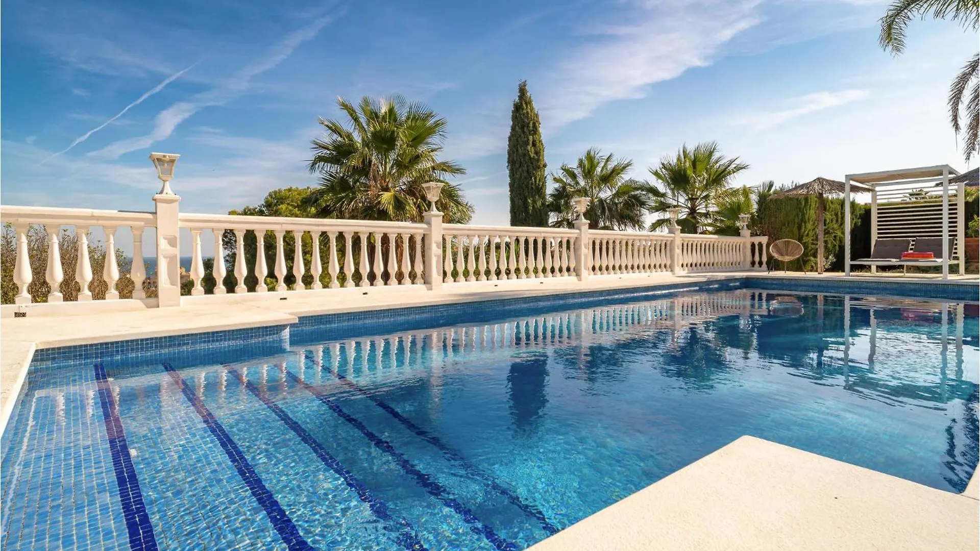 6 Bedroom Stunning Home In Las Lagunas De Mijas 푸엔히롤라 0*,