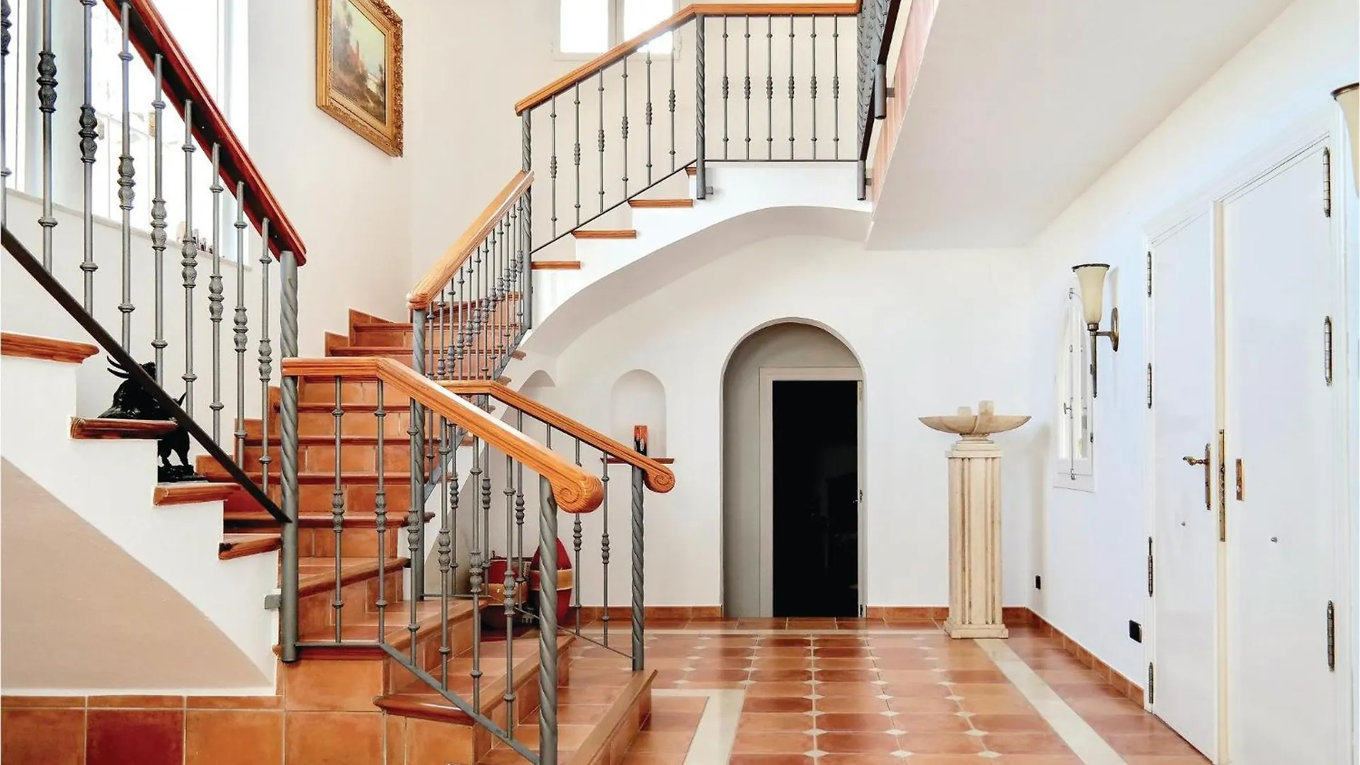 6 Bedroom Stunning Home In Las Lagunas De Mijas 푸엔히롤라 펜션