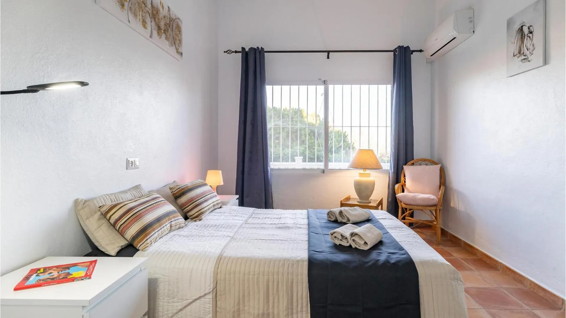 6 Bedroom Stunning Home In Las Lagunas De Mijas 푸엔히롤라 스페인